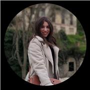Maestra de Educación Primaria imparte clases de las áreas de: matemáticas, inglés, lengua castellana y literatura, ciencias